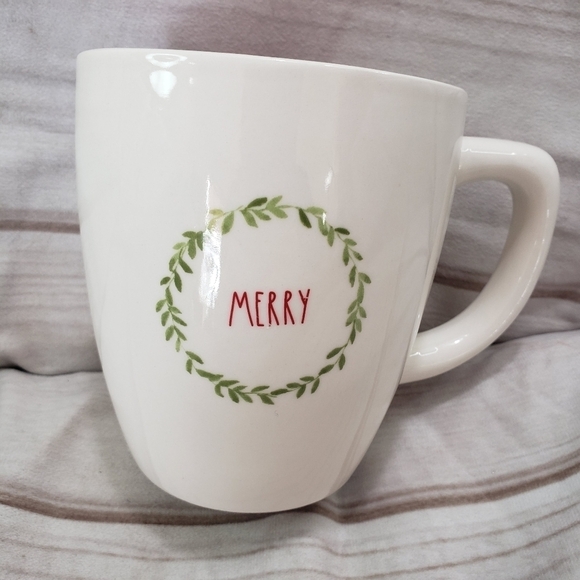 Rae Dunn Merry Wreath Christmas Coffee Mug White Red Artisan Collection Magenta - Picture 1 of 5